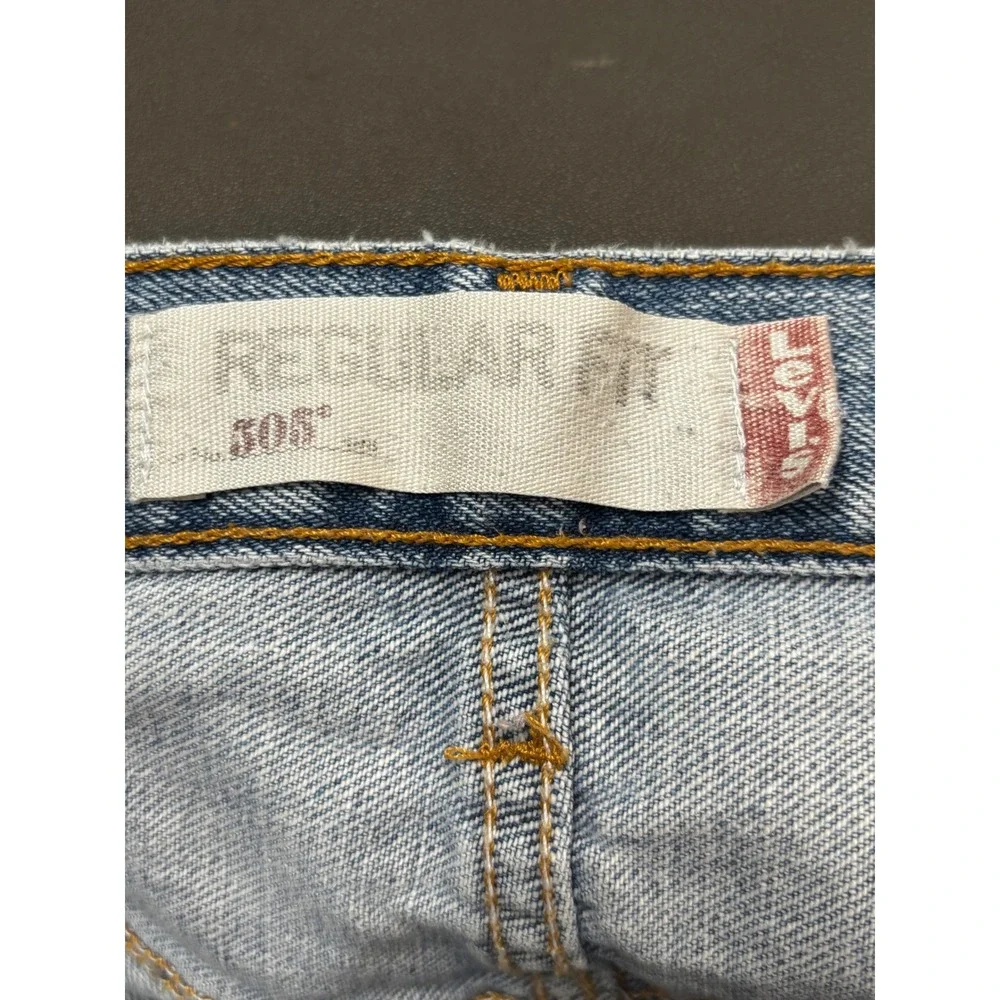 Y2K Levi's 505 Jeans Men's Blue Light Wash Relaxed Fit Distressed Size 44x32